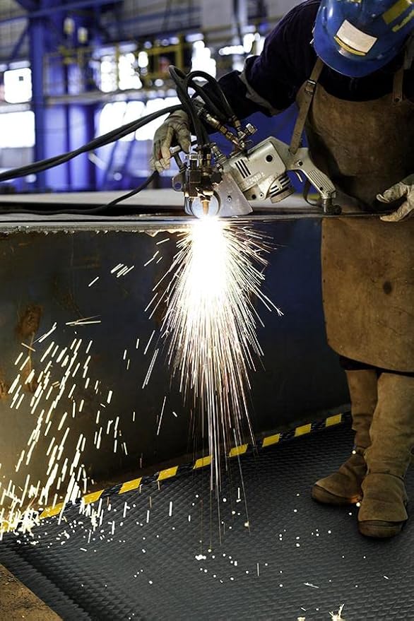 American Floor Mats Hog Heaven Premium 7/8" Black & Black Border 5' x 4' Nitrile Backed Anti-Fatigue Comfort Mat