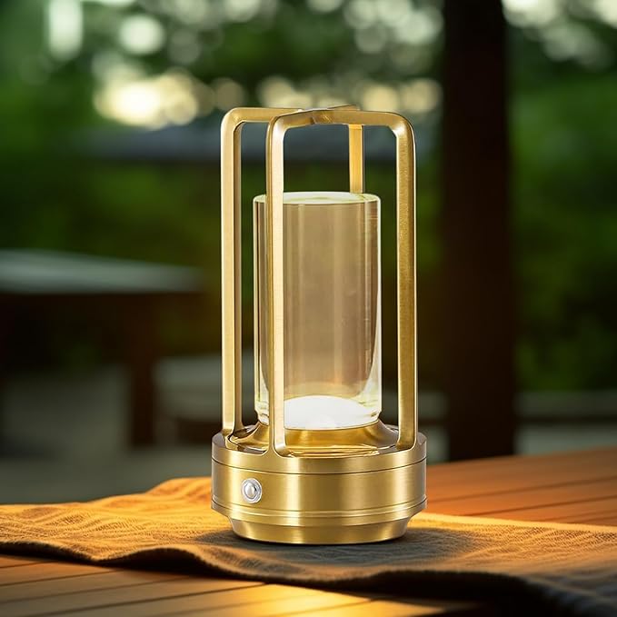 Crystal Table Lamp for Indoor and Outdoor, Rechargeable Cordless Lamp, 3-Colour 4000mAh Dimming Battery Powered Small Desk Lamp, Restaurant/Bedroom/Bar/Coffee Shop/Camping Light/nightlight-Gold