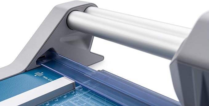 Dahle 550 Professional Rotary Trimmer, 14" Cut Length, 20 Sheet Capacity, Self-Sharpening, Dual Guide Bar, Automatic Clamp, German Engineered Paper Cutter
